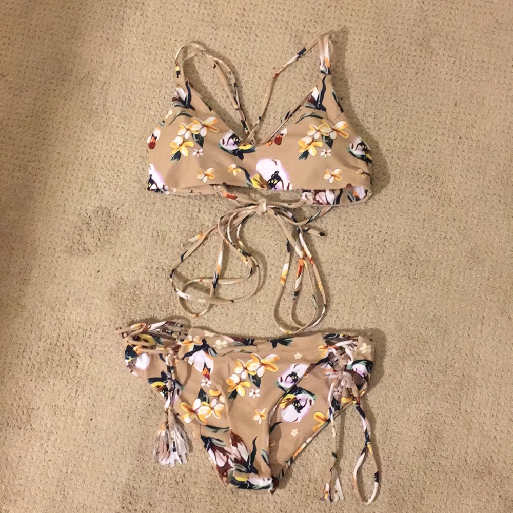 floral bikini set